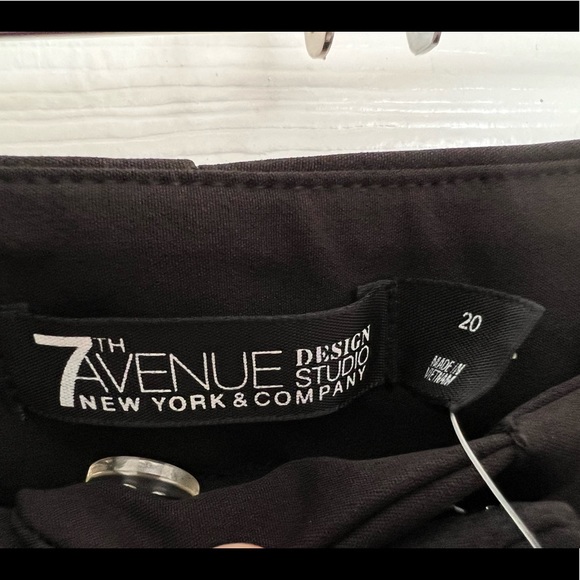 NWT New York & Company - Madie Ankle Pant - Size 20 - Picture 8 of 10